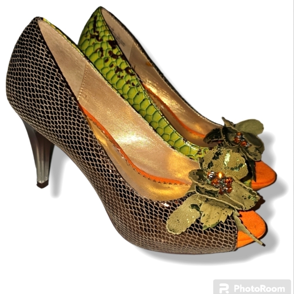 Sz 36.5 Poetic License Faithfully Yours faux snake skin heels sz6